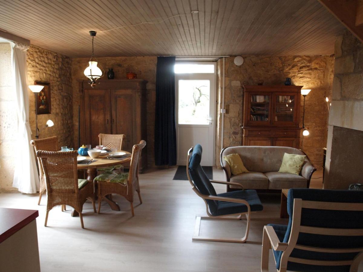 Cozy Cottage In Aquitaine With Private Swimming Pool Peyzac-le-Moustier Buitenkant foto